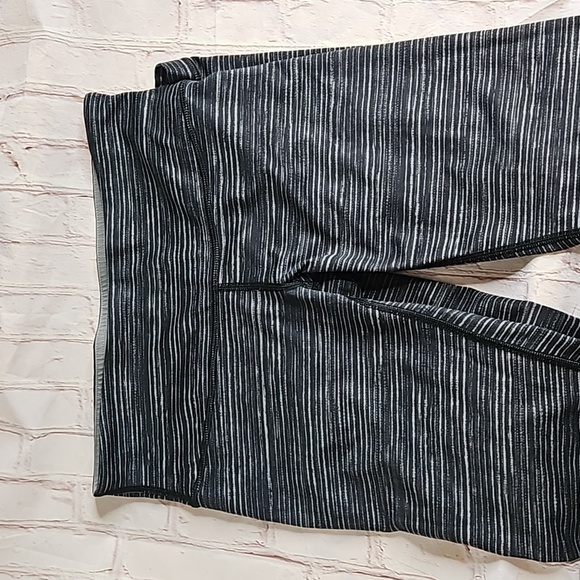 Lululemon Wunder Under Pant Leggings III Blurry Belle Battleship Black Size 6 - Picture 8 of 9